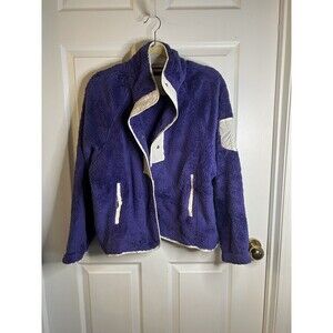 Wavvy Purple/ivory Fleece Jacket Size Small NWOT